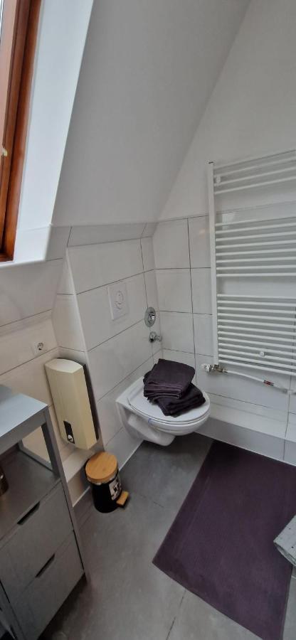 Central-Living Yellow - Wifi - Netflix - City Есен Екстериор снимка