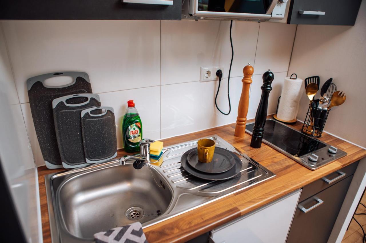 Central-Living Yellow - Wifi - Netflix - City Есен Екстериор снимка